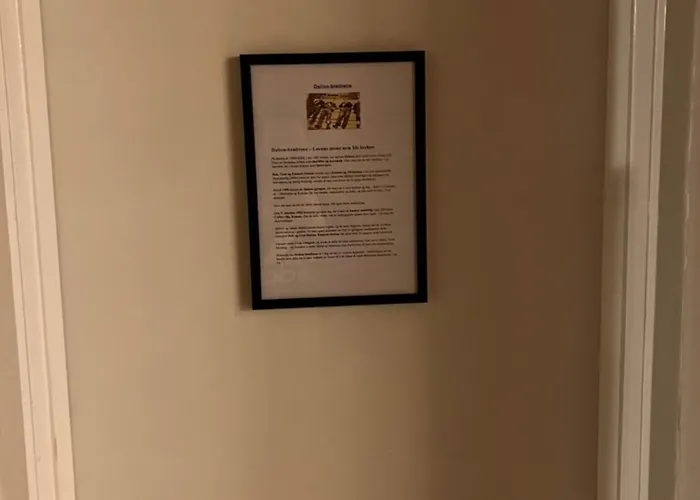 Fengselet Gjestegard Hotel Cápsula Leira (Innlandet)